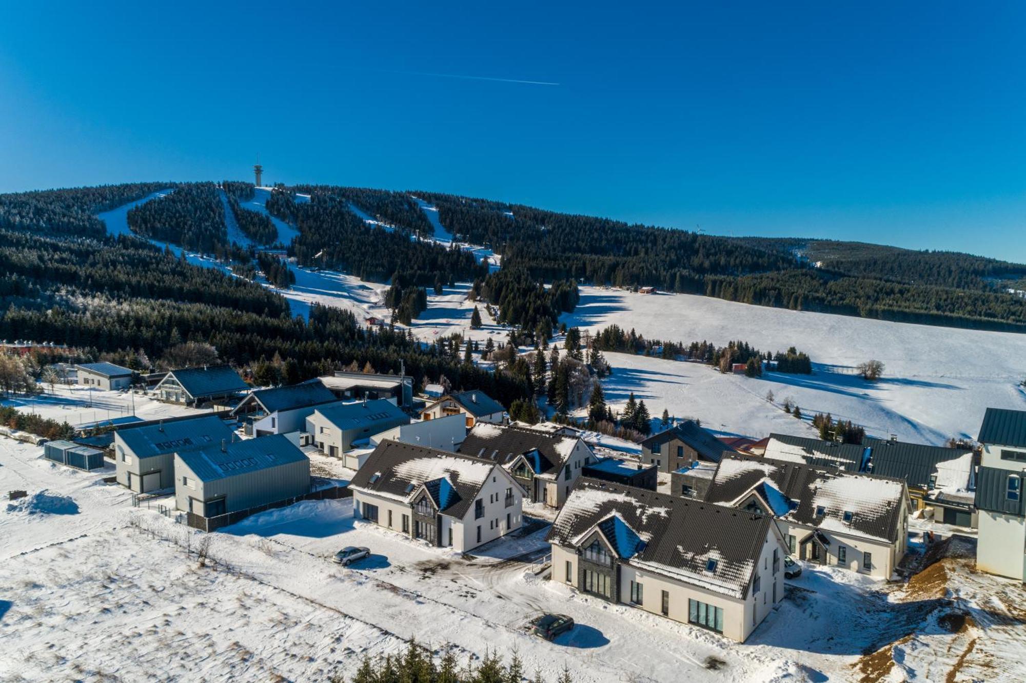 Ski Berg Klinovec โลชนา โปด กลิโนฟเซม ภายนอก รูปภาพ